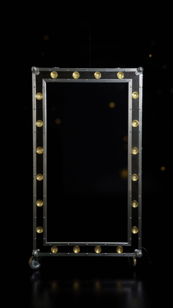 classic mirror led, luxury photobooth, x photobooth, photobooth, events