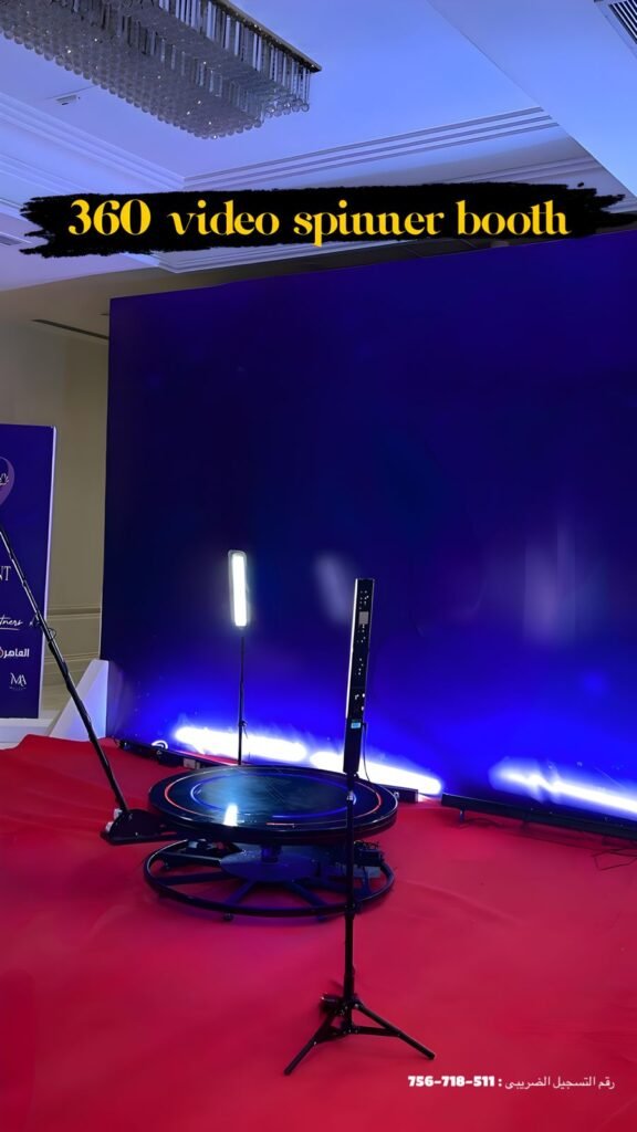 360 Video Spinner, Hawkbooth